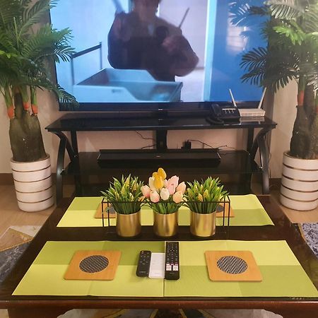 Staycation Ni Inday Trece Martires Esterno foto