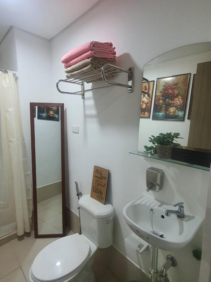 Staycation Ni Inday Trece Martires Esterno foto